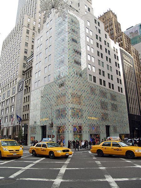 new york Louis Vuitton store